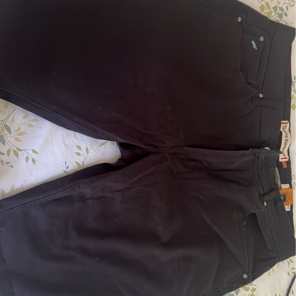 Black men’s shorts